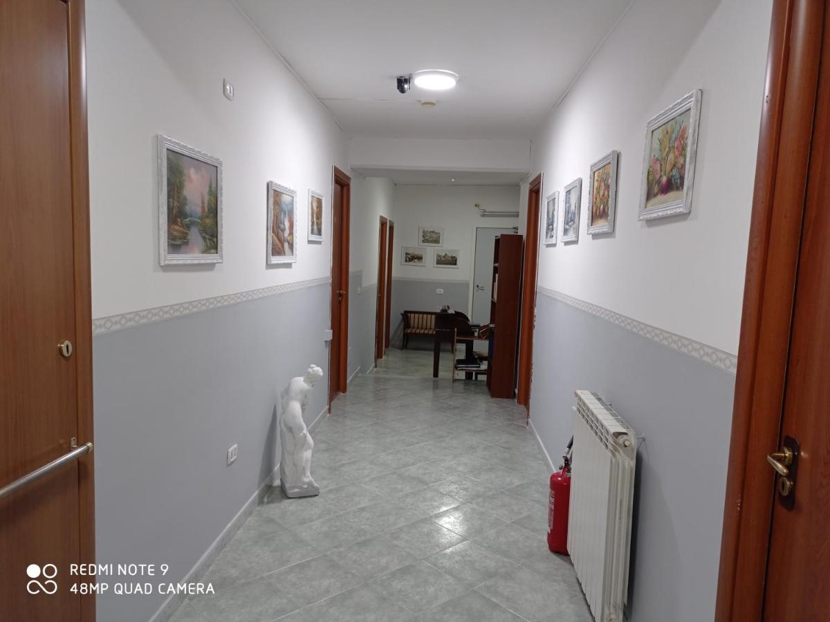 נאפולי Hotel Alloggio Del Conte מראה חיצוני תמונה