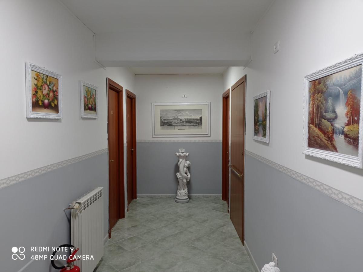 נאפולי Hotel Alloggio Del Conte מראה חיצוני תמונה
