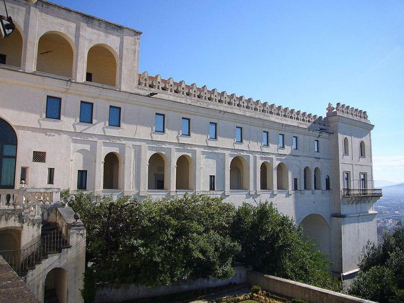 נאפולי Hotel Alloggio Del Conte מראה חיצוני תמונה