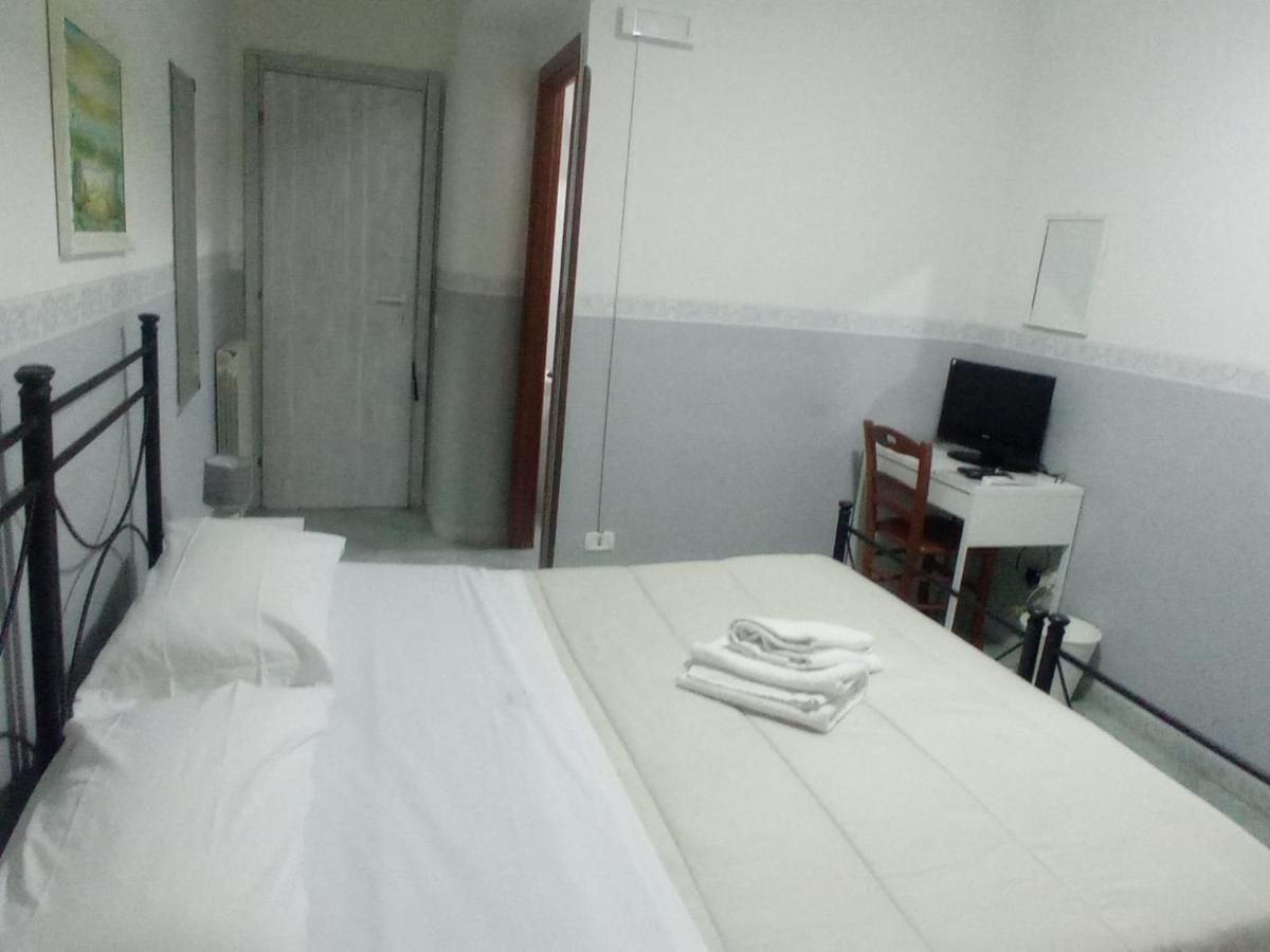 נאפולי Hotel Alloggio Del Conte מראה חיצוני תמונה