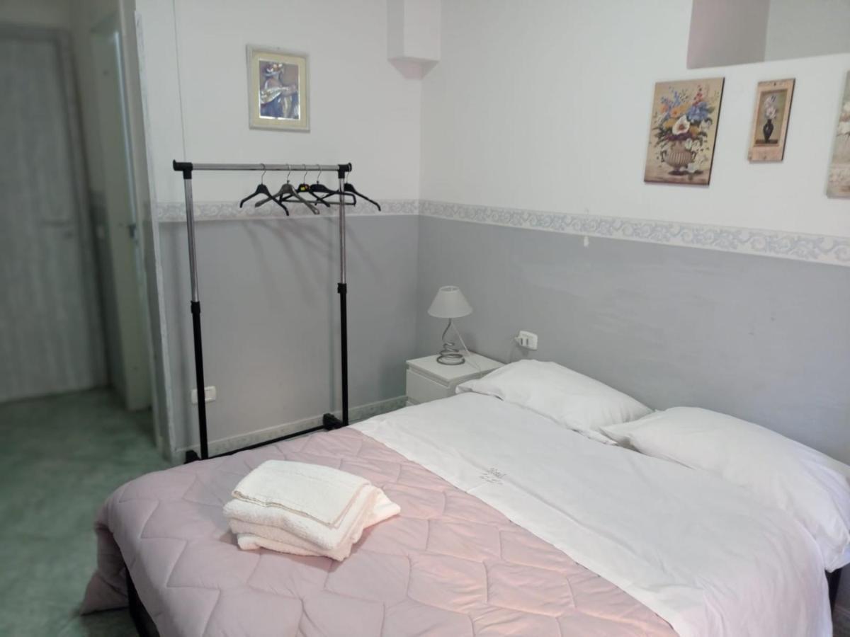נאפולי Hotel Alloggio Del Conte מראה חיצוני תמונה