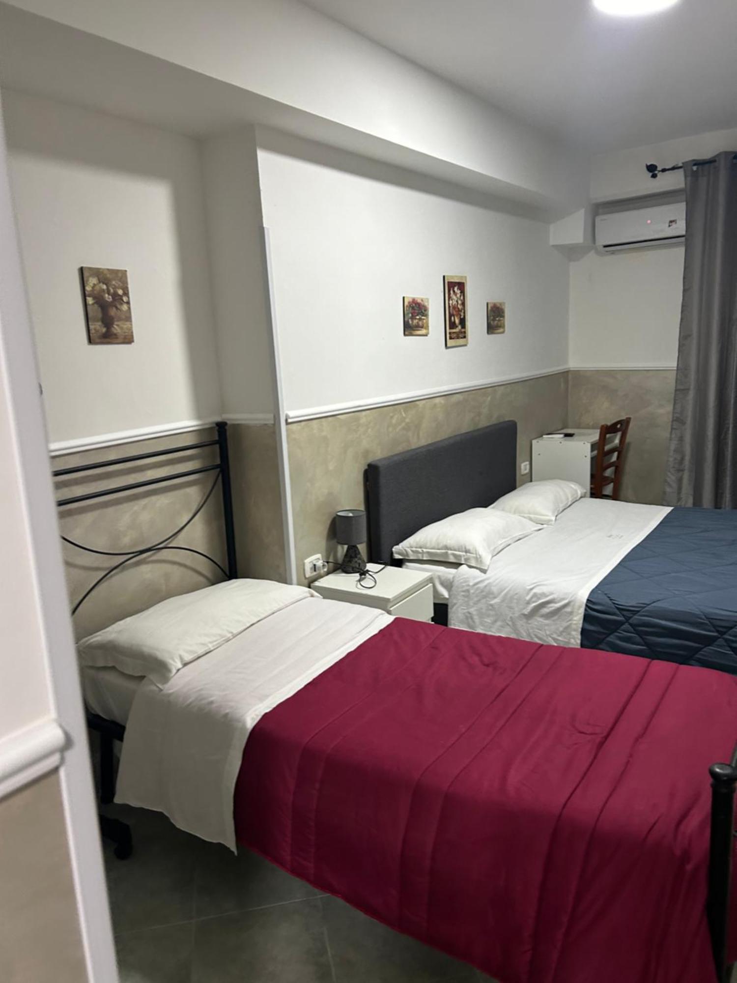 נאפולי Hotel Alloggio Del Conte מראה חיצוני תמונה
