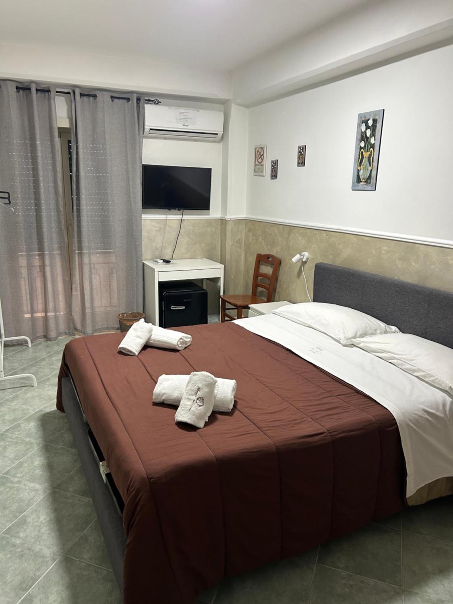 נאפולי Hotel Alloggio Del Conte מראה חיצוני תמונה