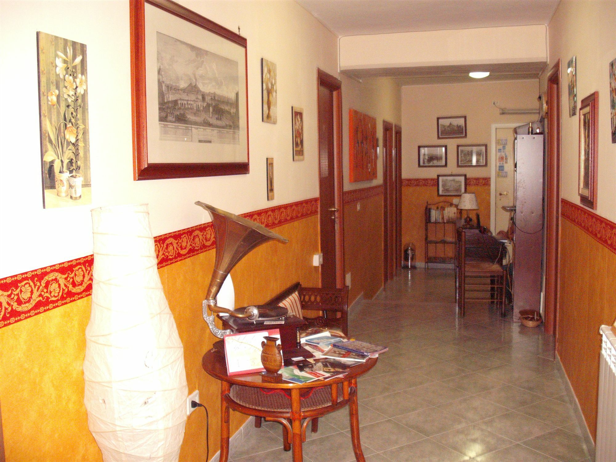 נאפולי Hotel Alloggio Del Conte מראה חיצוני תמונה