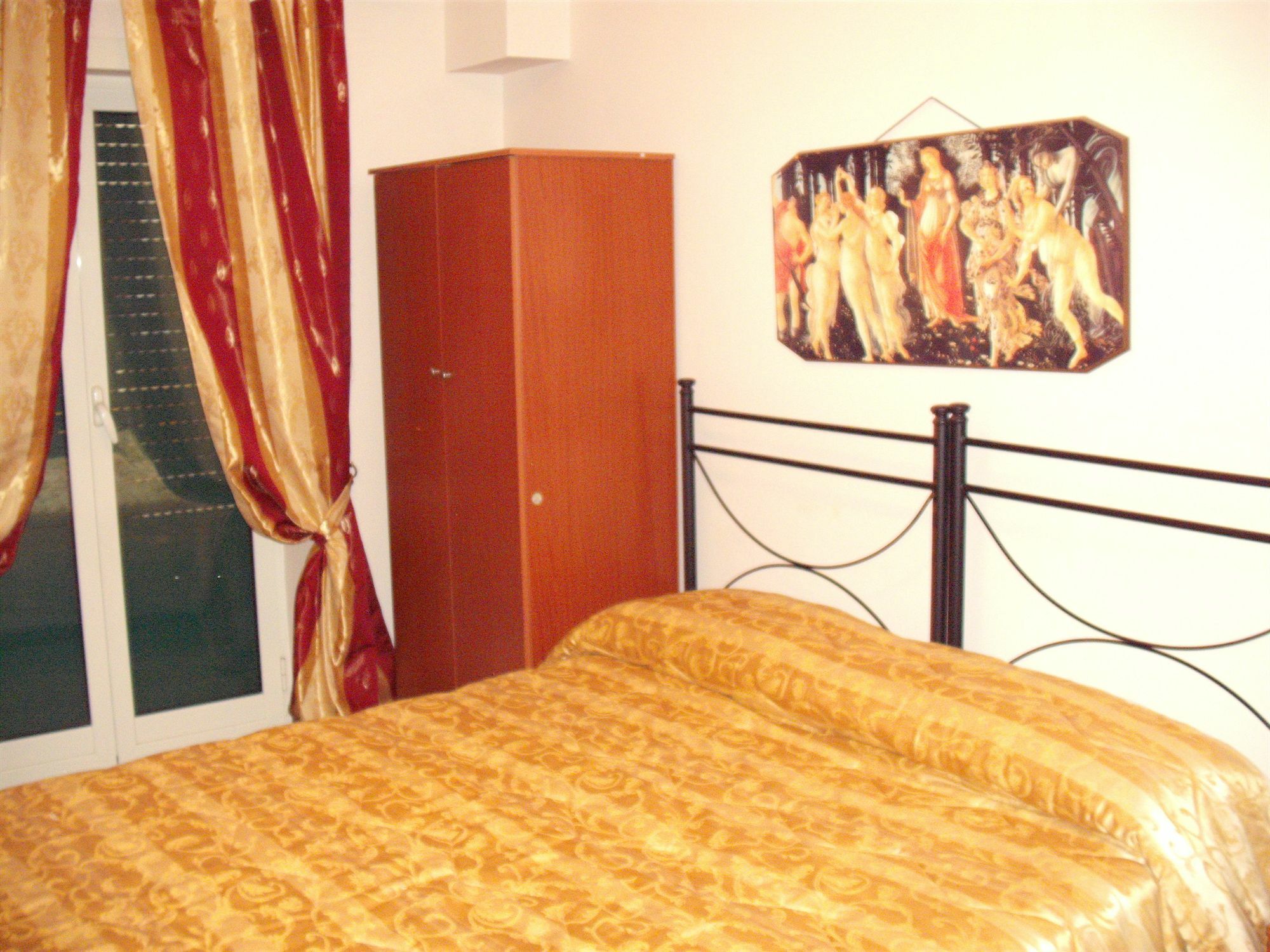 נאפולי Hotel Alloggio Del Conte מראה חיצוני תמונה